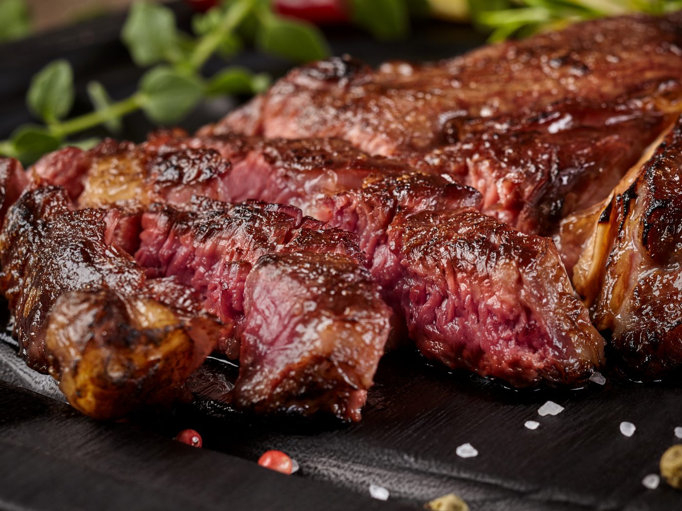 Gegrilltes, aufgeschnittenes Steak – Stimmungsmotiv